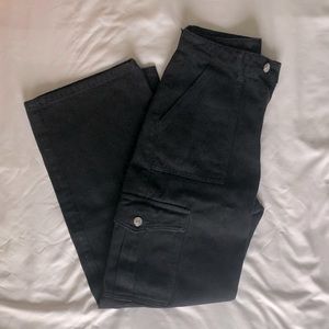 pretty black cider cargo pants!